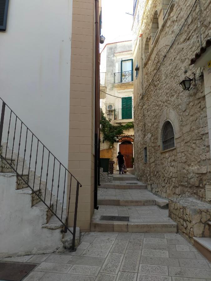 Rifugio Del Templare Apartment Vieste Ngoại thất bức ảnh